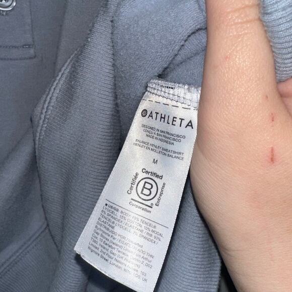 Athleta Balance Henley Sweatshirt Periwinkle Blue/Purple Size Medium - Picture 4 of 5